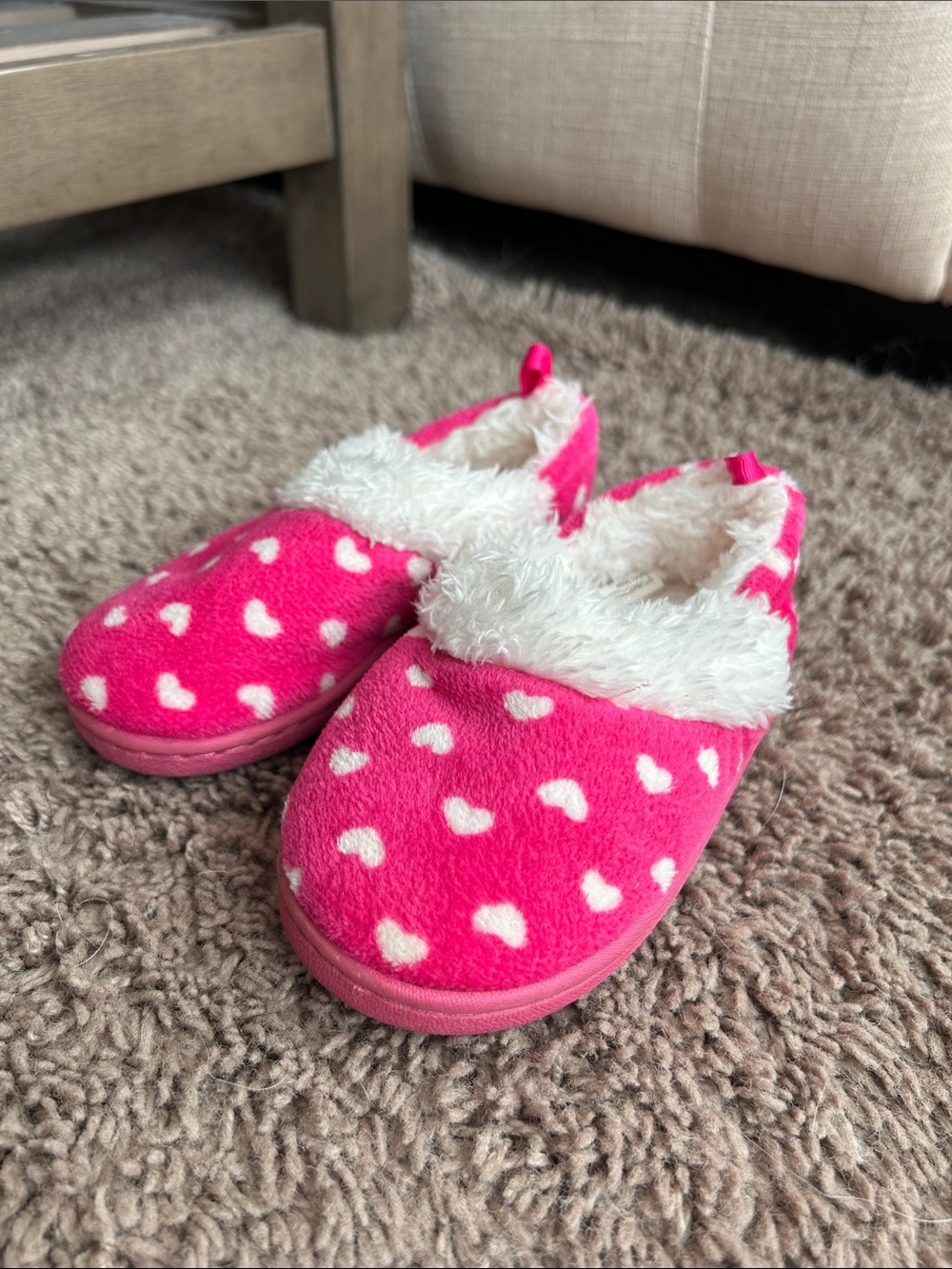 Kids Hot Pink Heart Fuzzy Slip-On Slippers